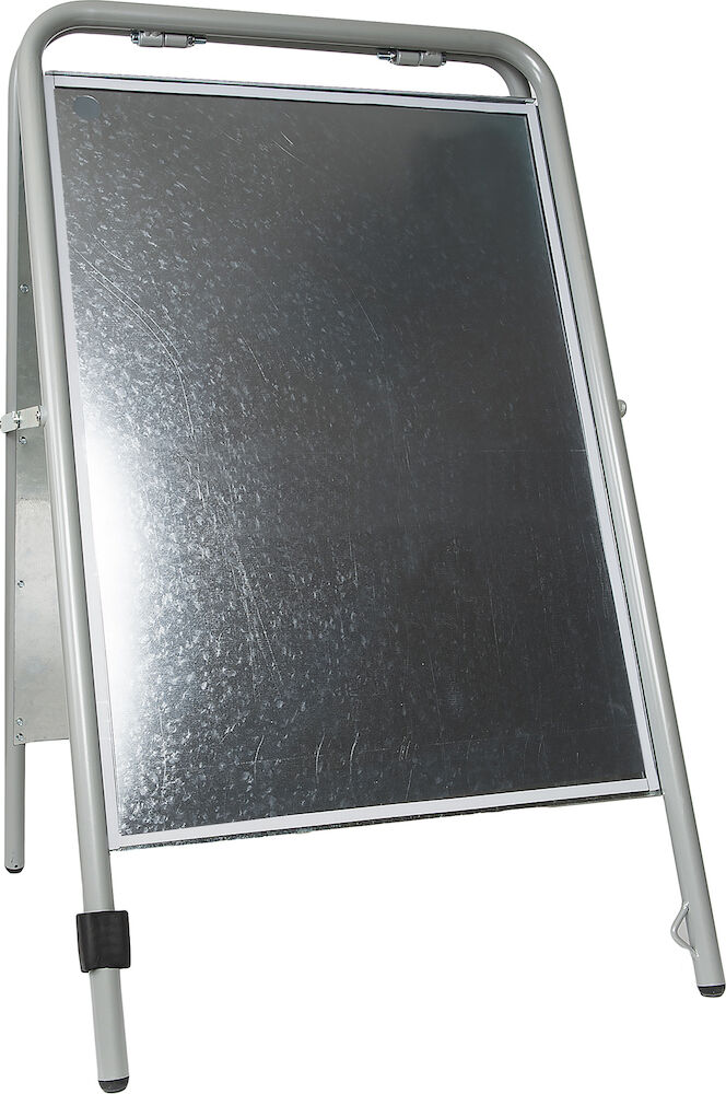 DM AB Gatuställ Sign 70 x 100 cm silver