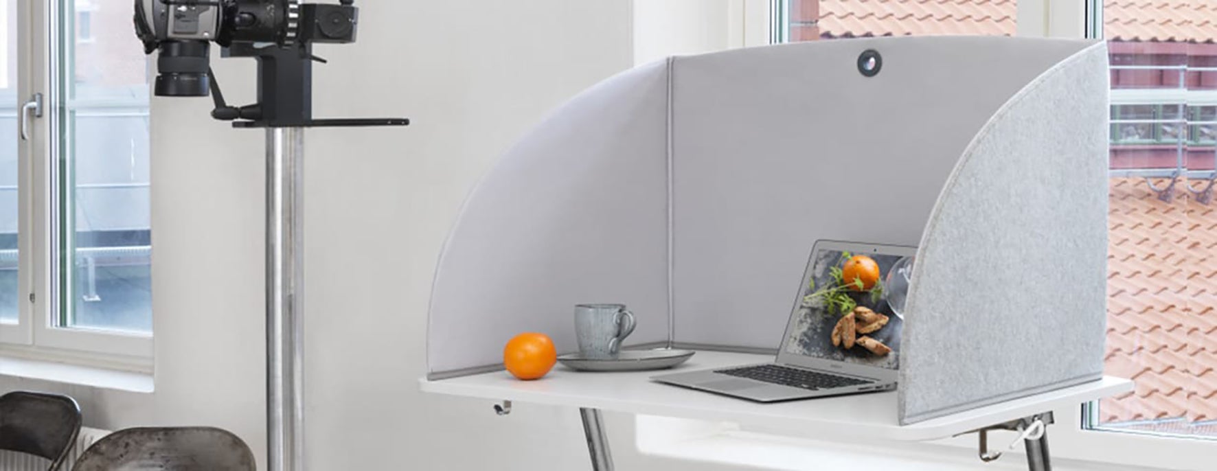 Bordsskärm grå 800 mm