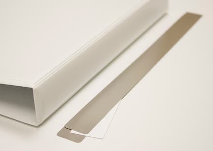 Insticksverktyg till pärm